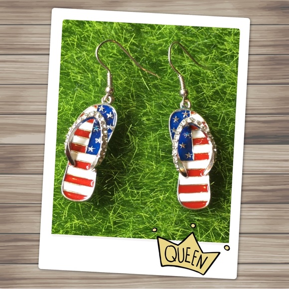 USA Flag Sandal Earrings - Picture 3 of 9